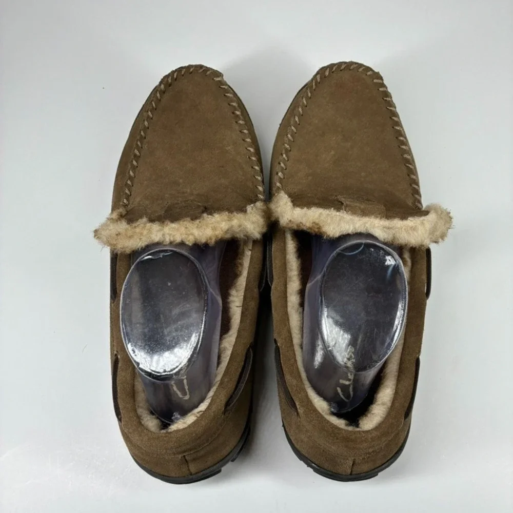Clarks Men's US 12M Brown Suede Faux Fur Lined Venetian Moccasin House Slippers